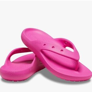 **NWOT**Crocs Unisex-Adult Classic Flip Flops In Hot Pink Sz 7W-5M